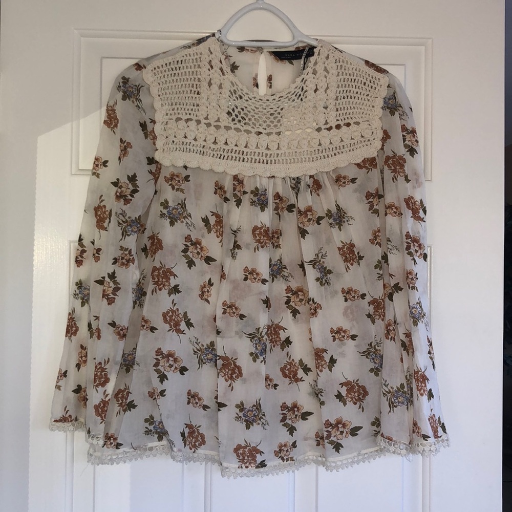 NWT - Zara Floral Printed Blouse